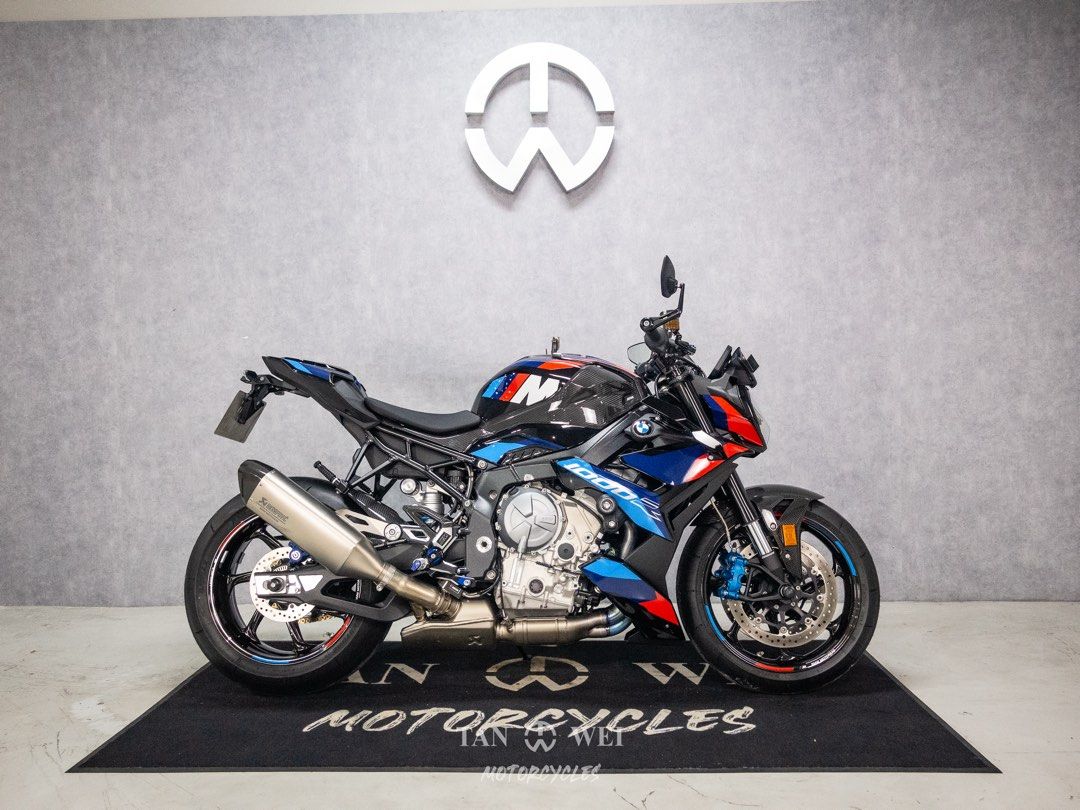 BMW M1000R