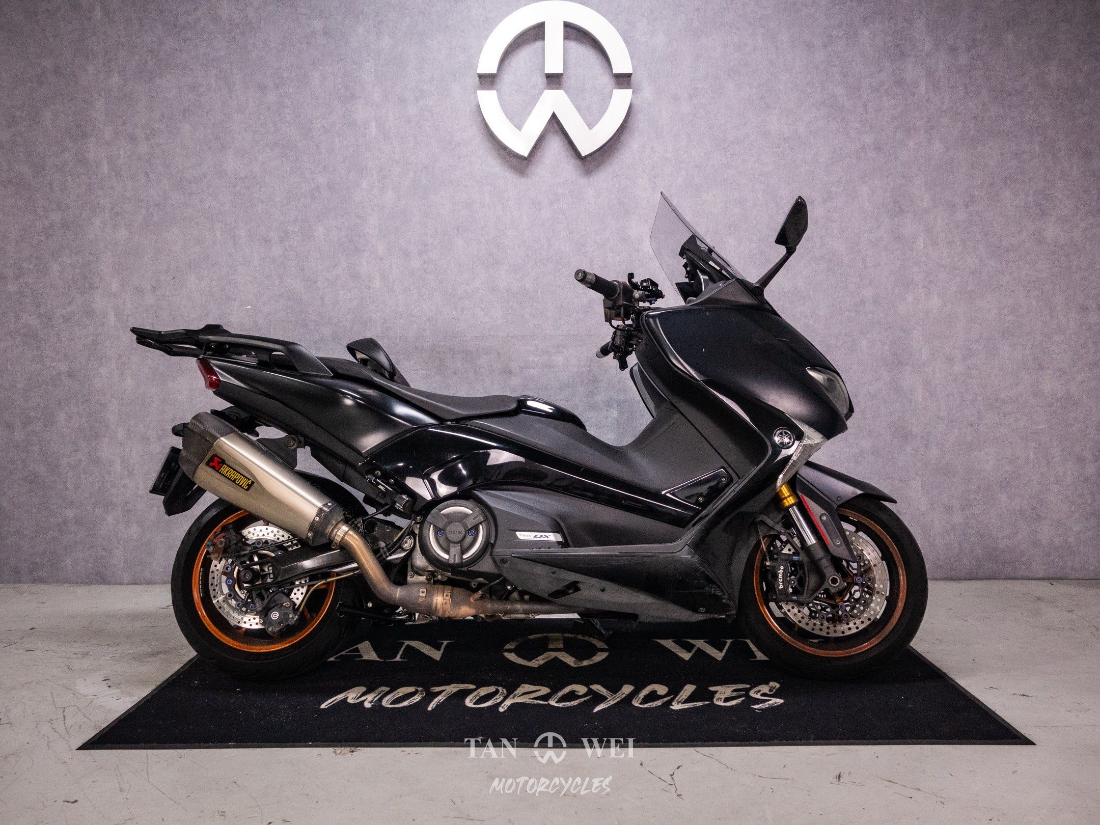 Yamaha TMAX 530 DX