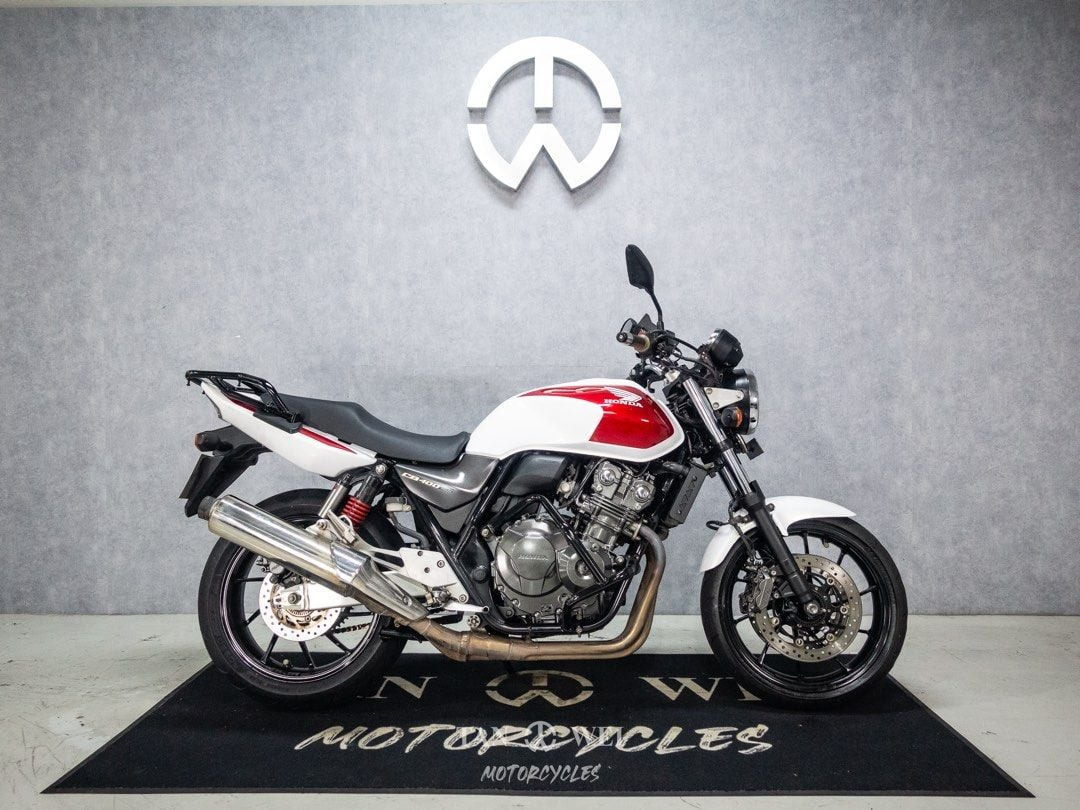 Honda CB400 Super 4 Revo LED