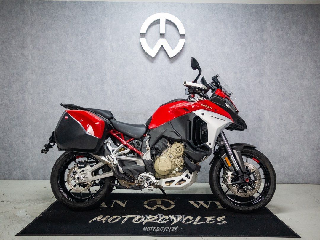 Ducati Multistrada V4S