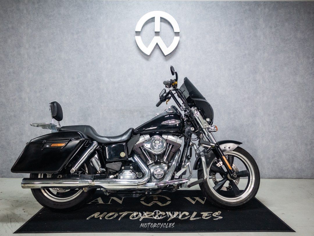 Harley Davidson FLD Dyna Switchback