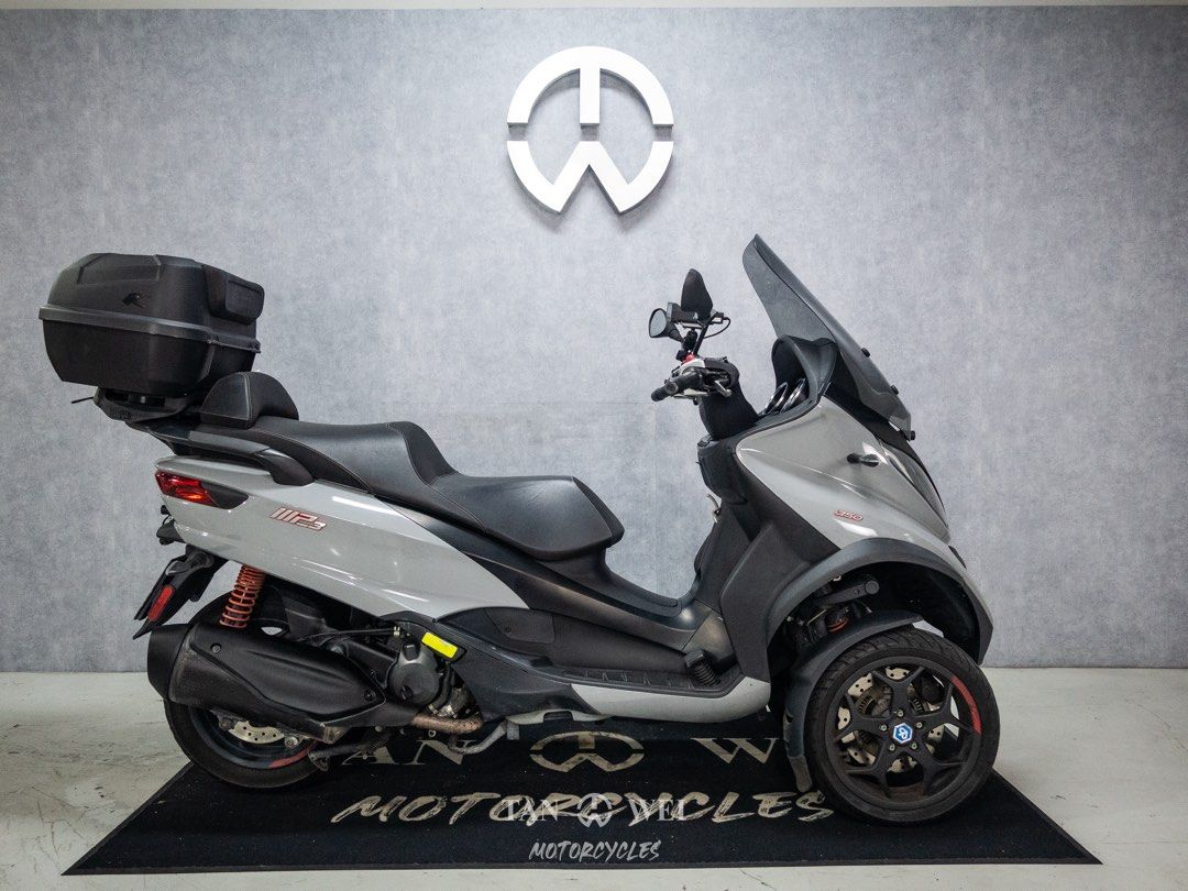 Piaggio MP3 350