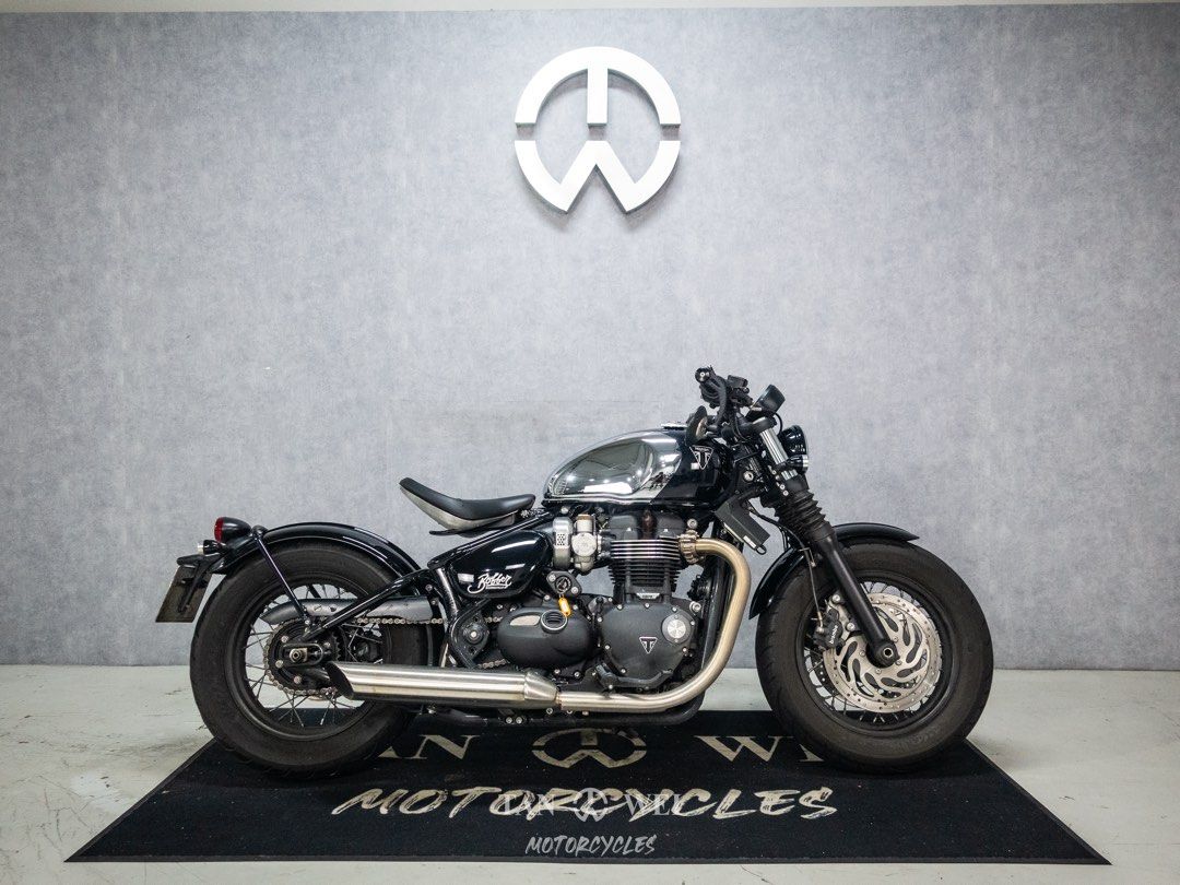 Triumph Bonneville Bobber